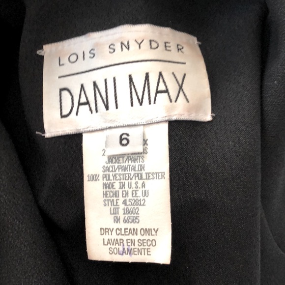 SZ 6 DANI MAXI PANTSUIT BLACK LIKE NEW 4 BUTTON UP JACKET WITH SLIM PANT LEG - Picture 4 of 8